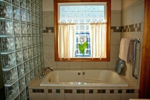img_bathroom_window_66
